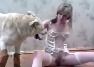 Sexiest blondie is enjoying a muscular doggy